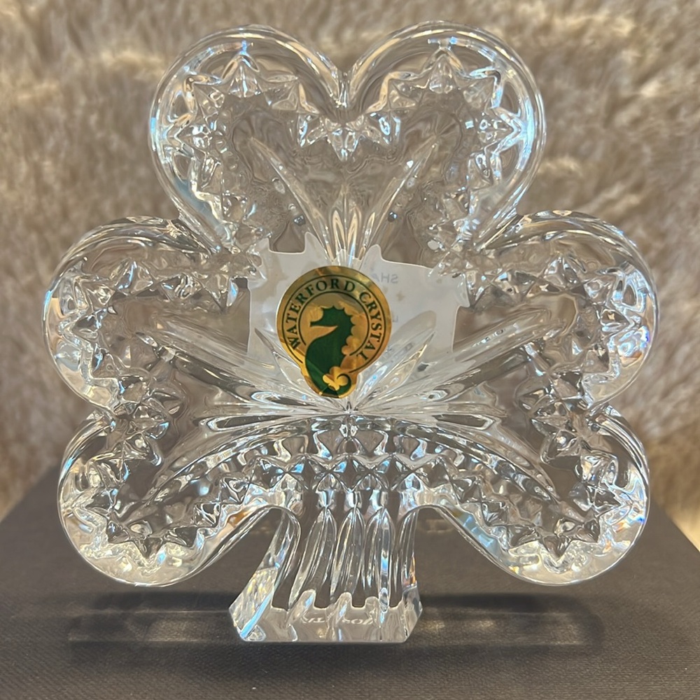 WATERFORD Crystal Shamrock